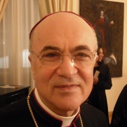 Carlo Maria Viganò.jpg